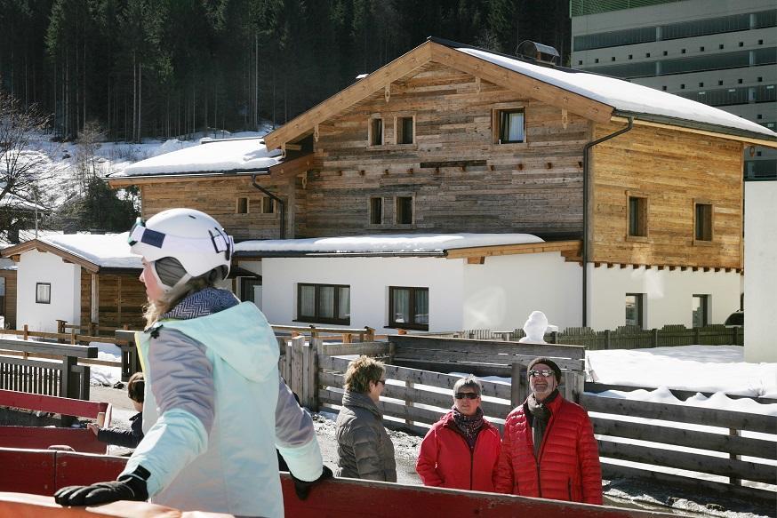 Intown Apartment Schmiede Saalbach-Hinterglemm Exterior foto